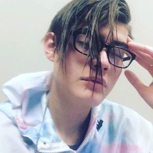 Meet your Posher, Joseph